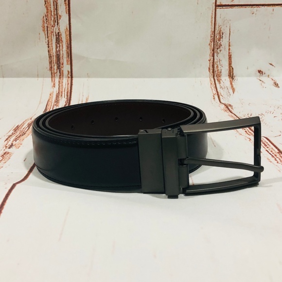 UNBRANDED Other - Mens Reversible Leather Dress Belt #0350